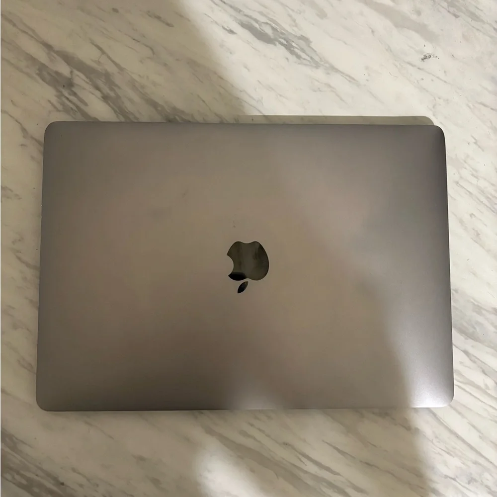 Apple Silver Laptop